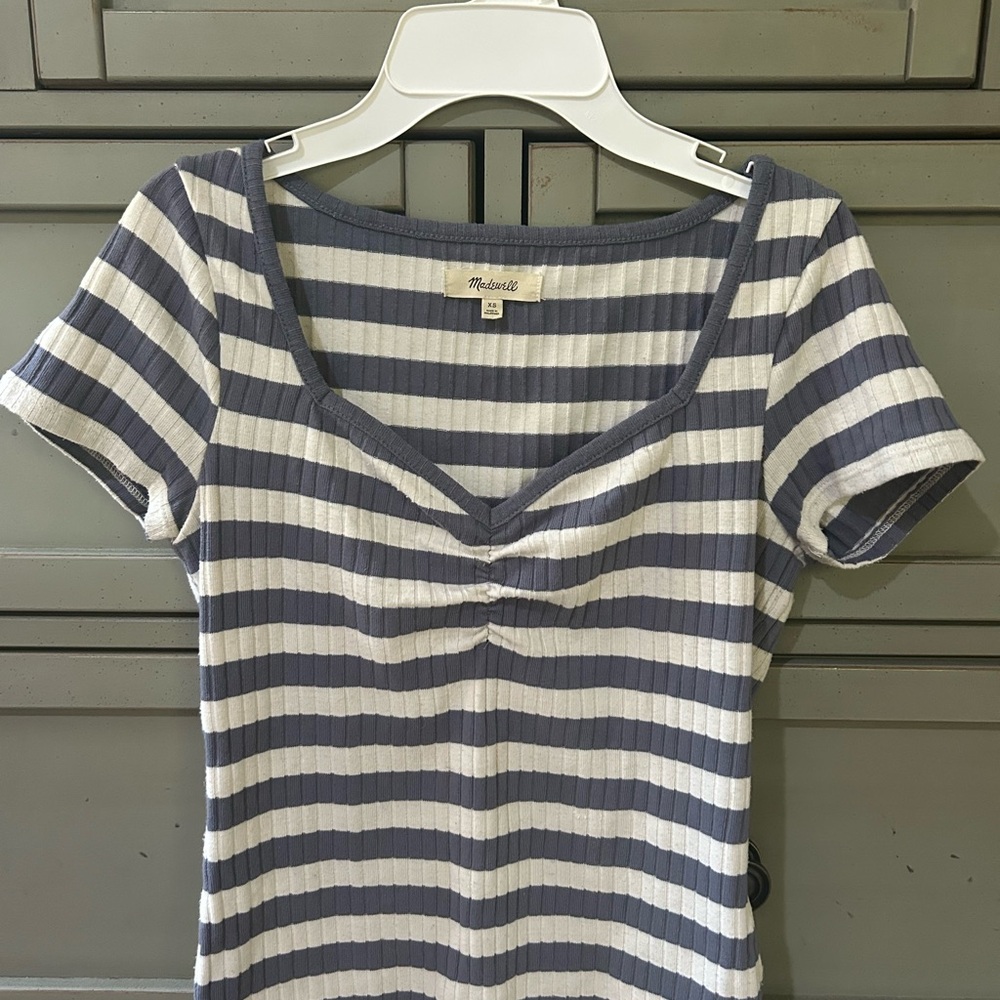 Madewell Blue and White Ribbed Ruched Short Sleeve Tee
